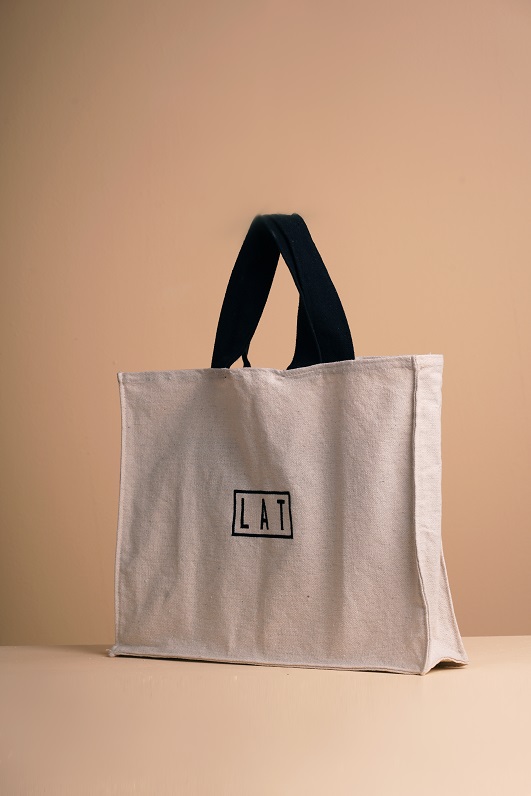 أقمشة محبوكة